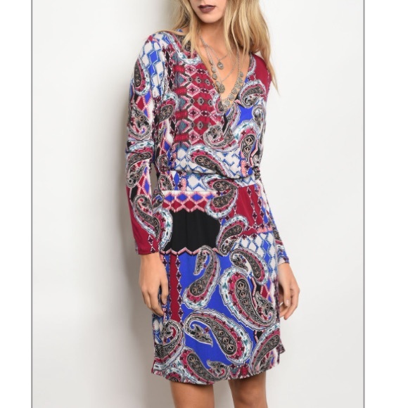 trendy boutique Dresses & Skirts - Magenta & blue paisley wrap front dress, New!